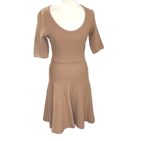 BCBGMaxAzria Size M Allie Knit Dress Fit & Flare Career Minimalist Capsule NWOT - Picture 12 of 12